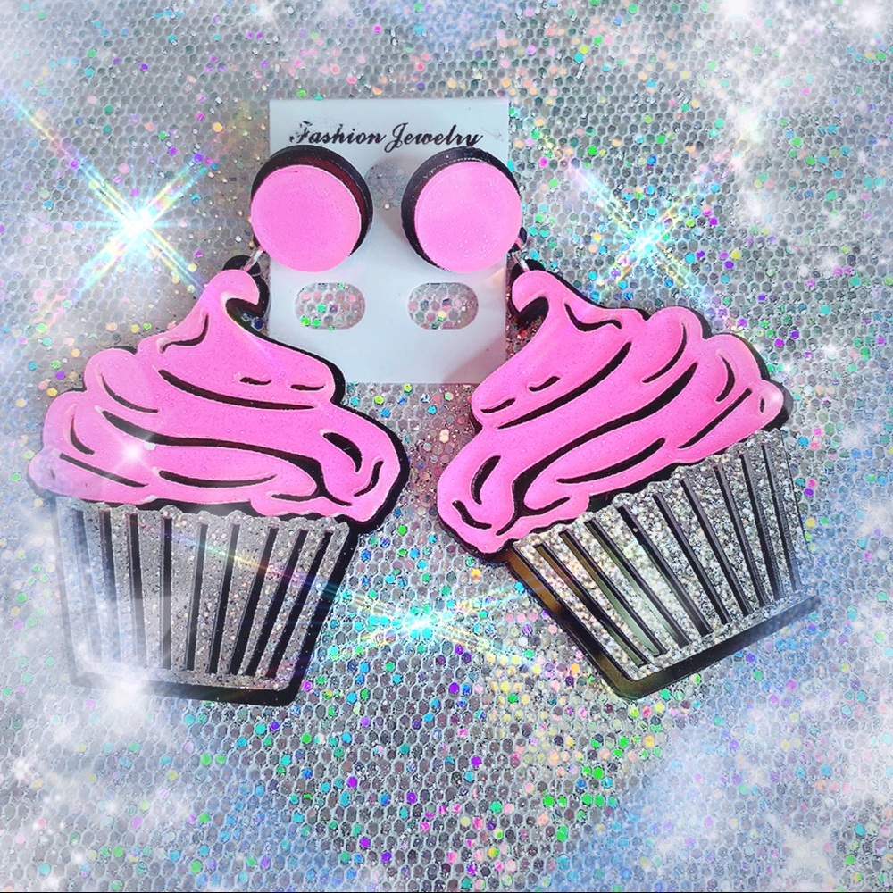 Cupcake earrings